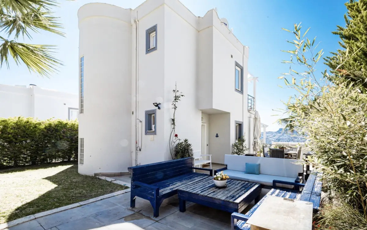 Real estate in Gundogan
